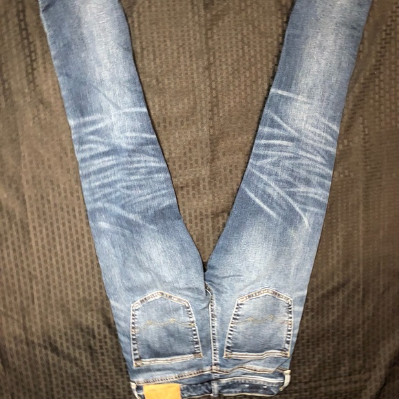 American Eagle 26-28 Men’s Jeans - Picture 2 of 3